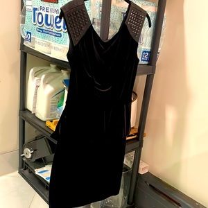 Black velvet dress by guess worn once